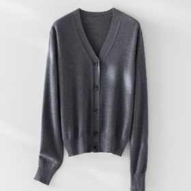 Women's Knitted Sweater